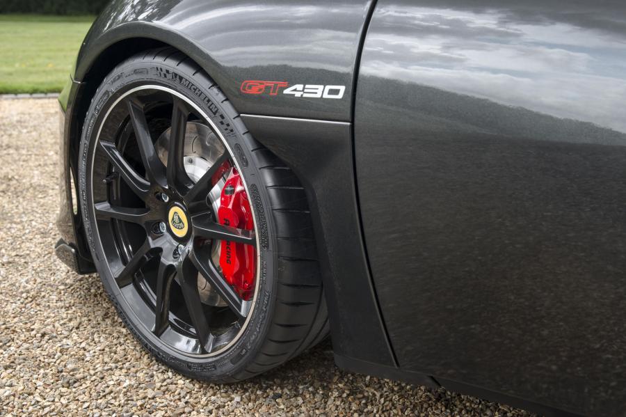 Детали экстерьера Lotus Evora GT430 2017 года  (фото 33 из 40)